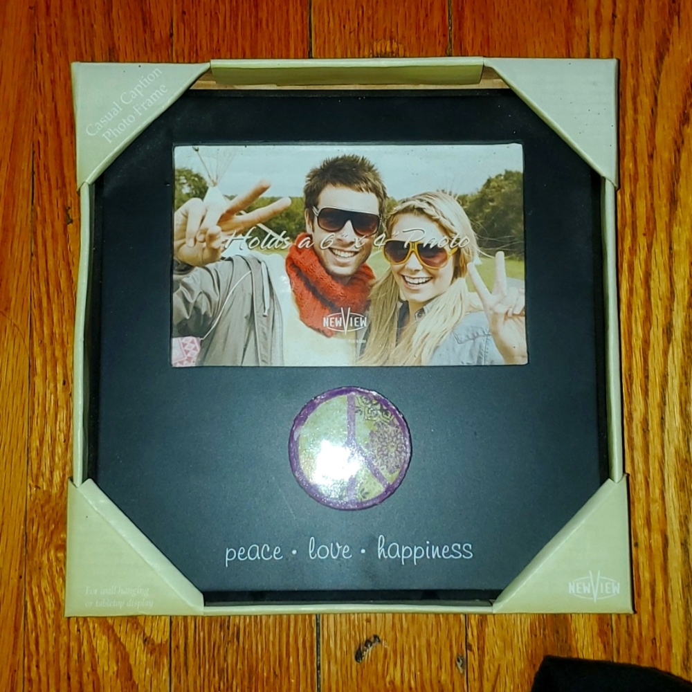 Black picture frame